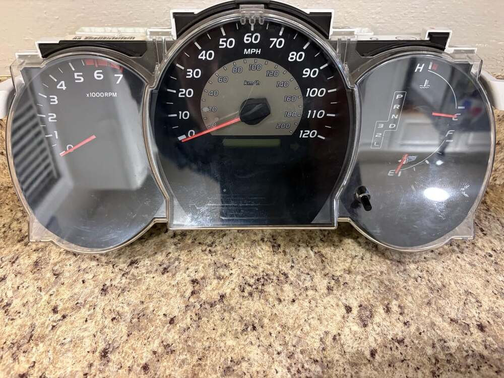 Toyota Tacoma Instrument Cluster Speedometer Gauge 2005-2011 OEM